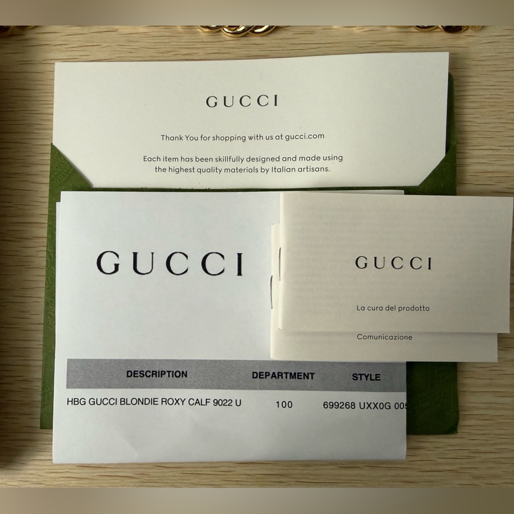 Gucci Blondie Shoulder Bag - Picture 3 of 11